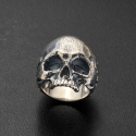 Серебряное кольцо «Memento mori»